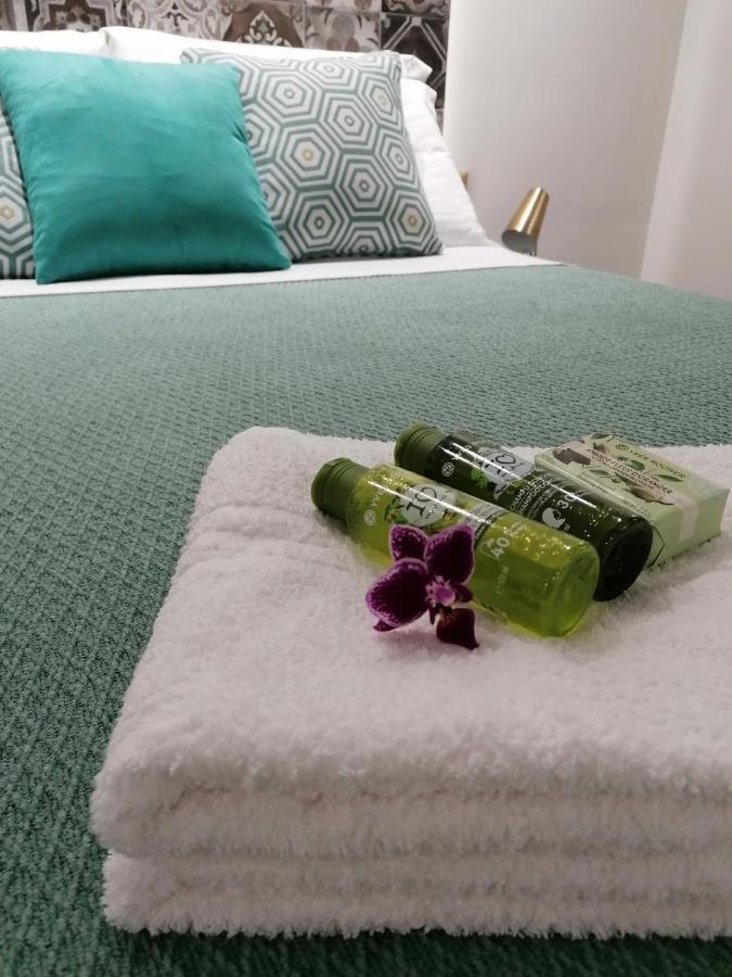 Mastrangelo Suite & Spa Palermo Exteriör bild